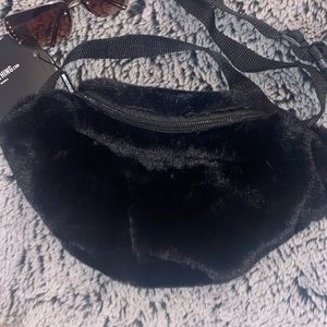 PRETTYLITTLETHING fur bumbag